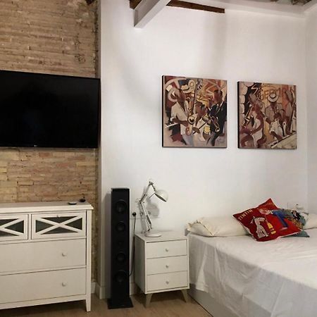 P-Loft Centro De La Ciudad Apartment Valencia Exterior photo